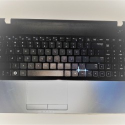 Samsung NP300E5A NP300E5C NP300V5A NP305E5A Tuş Takımı Klavyesi Kasalı